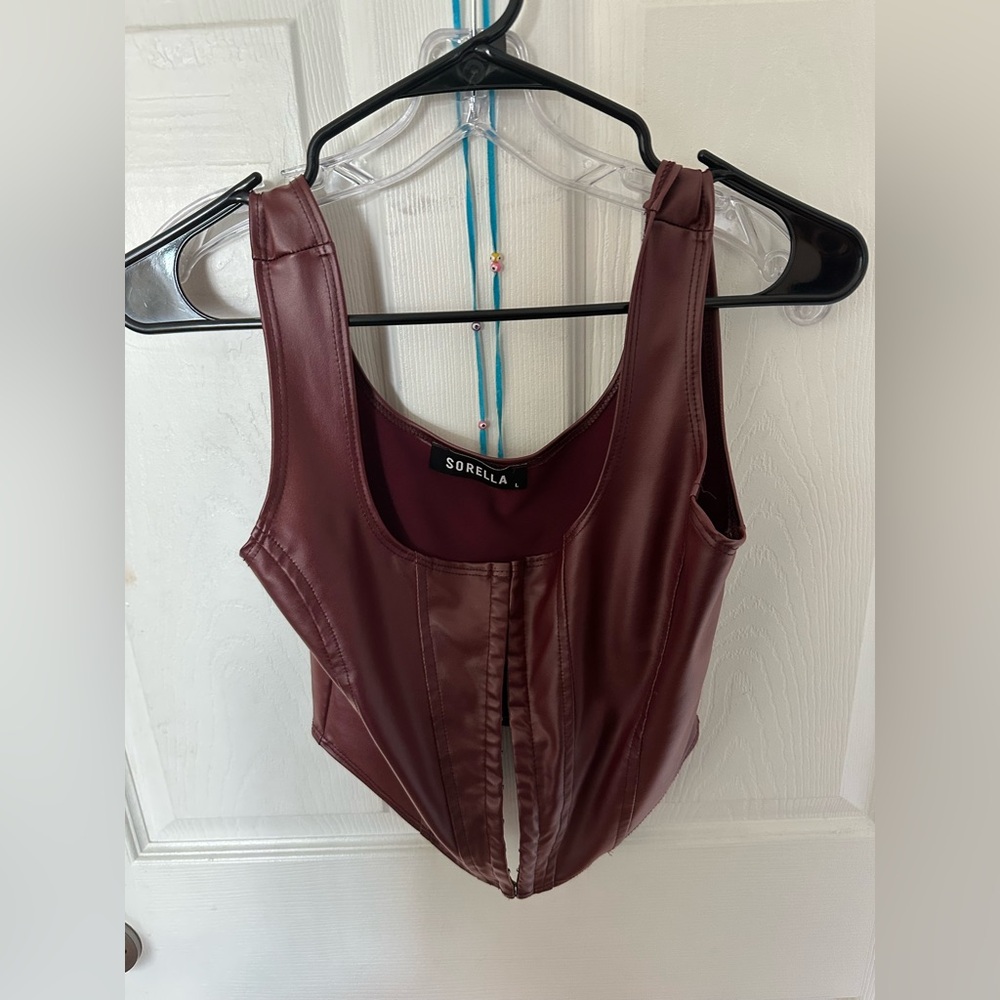 Sorella corset - faux leather aesthetic - burgundy